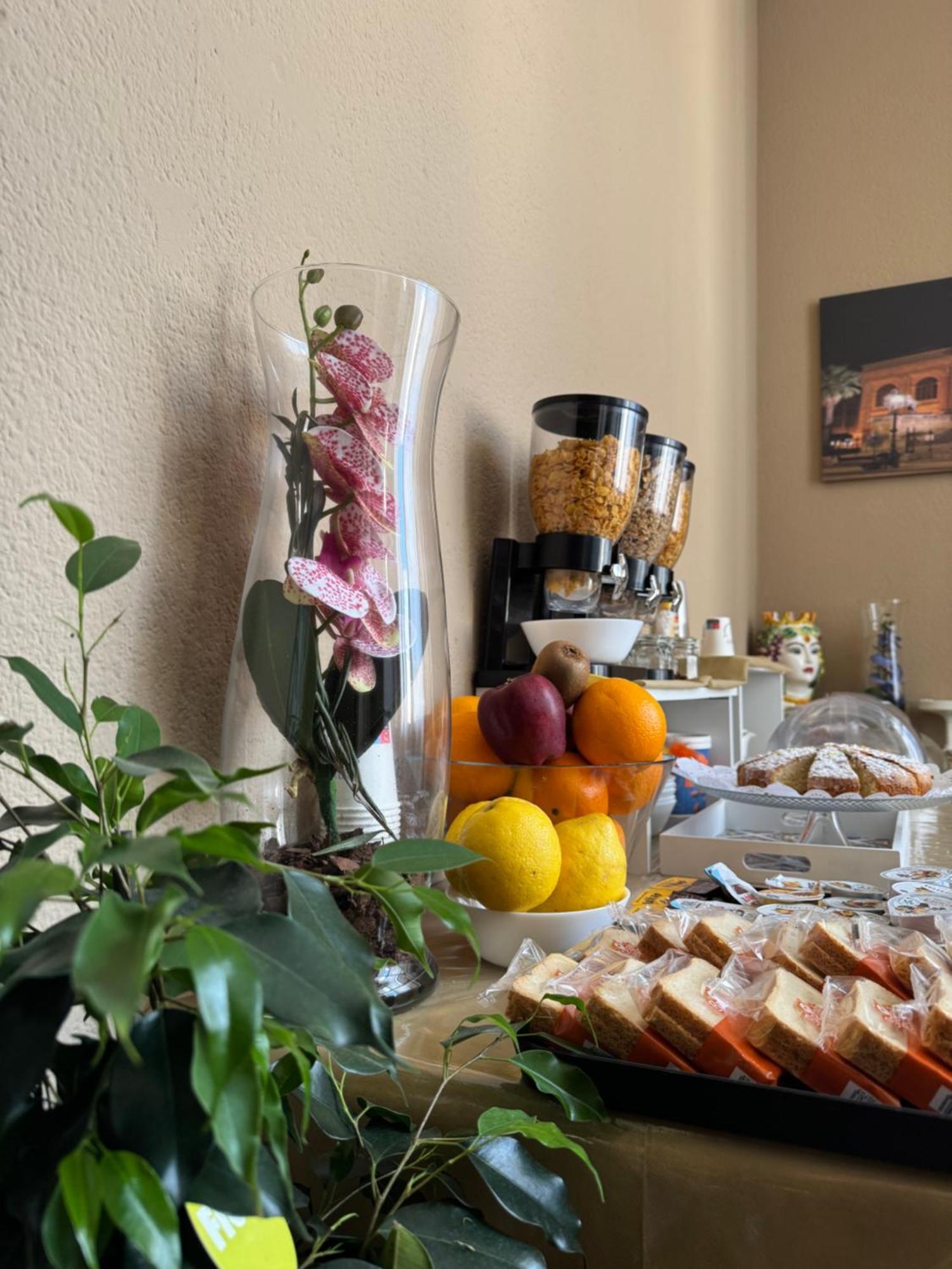 Crispi 120 Rooms New Opening Palermo Zewnętrze zdjęcie